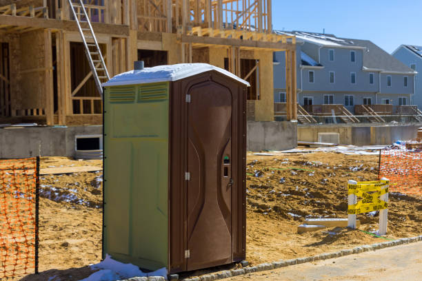 Best Portable restroom trailer rental  in Carrollton, OH